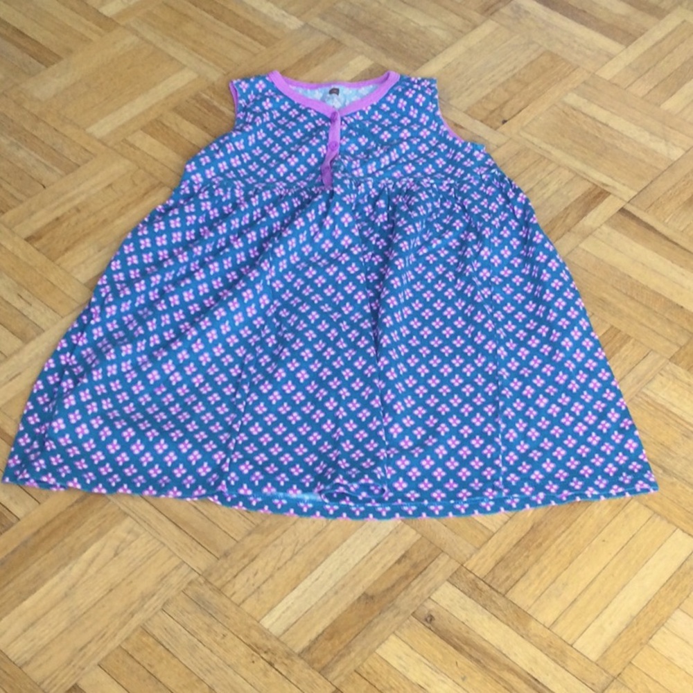 Girls dress size 7